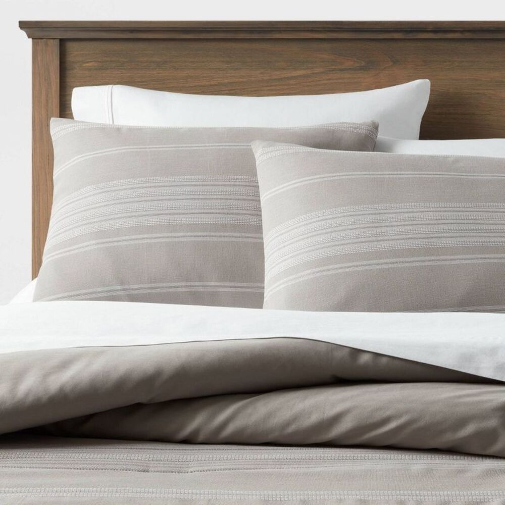 Full/Queen Cotton Woven Stripe Comforter & Sham Set Gray/White - Threshold: